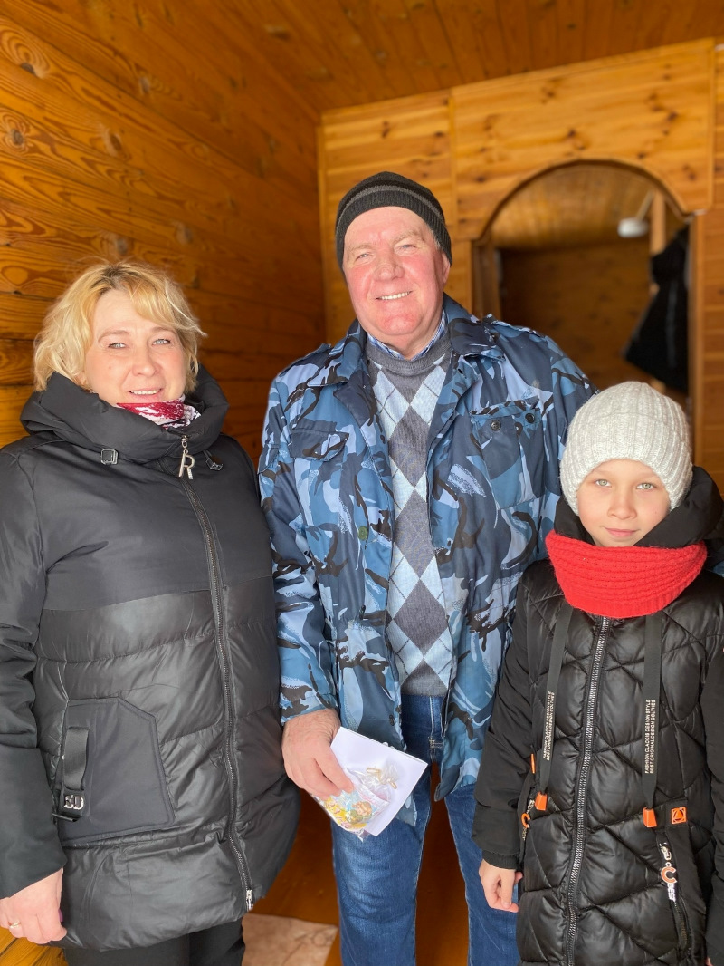 «Спешим поздравить Вас с 23 февраля!»